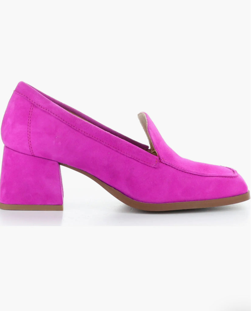 Amari Slip-On