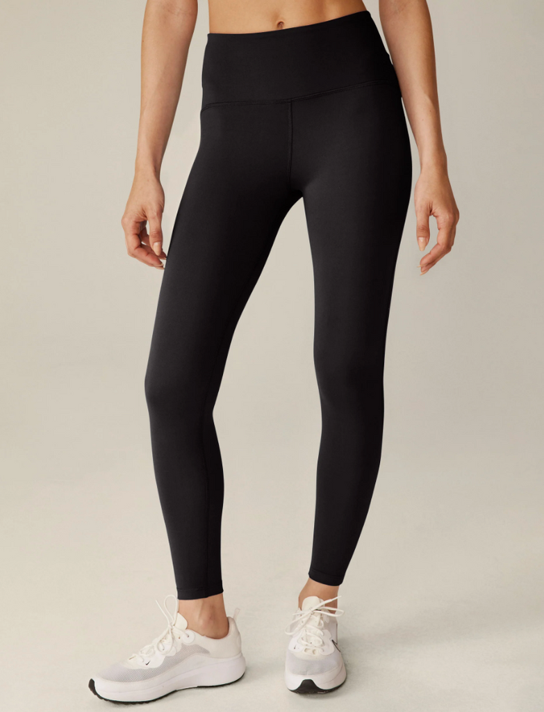 IT3537 POWERBEYOND™ Strive Midi Legging - T. Georgiano's